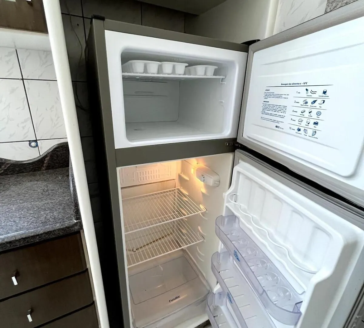 Apartamento De Dois Quartos No Centro Florianopolis 0*,  Brazil